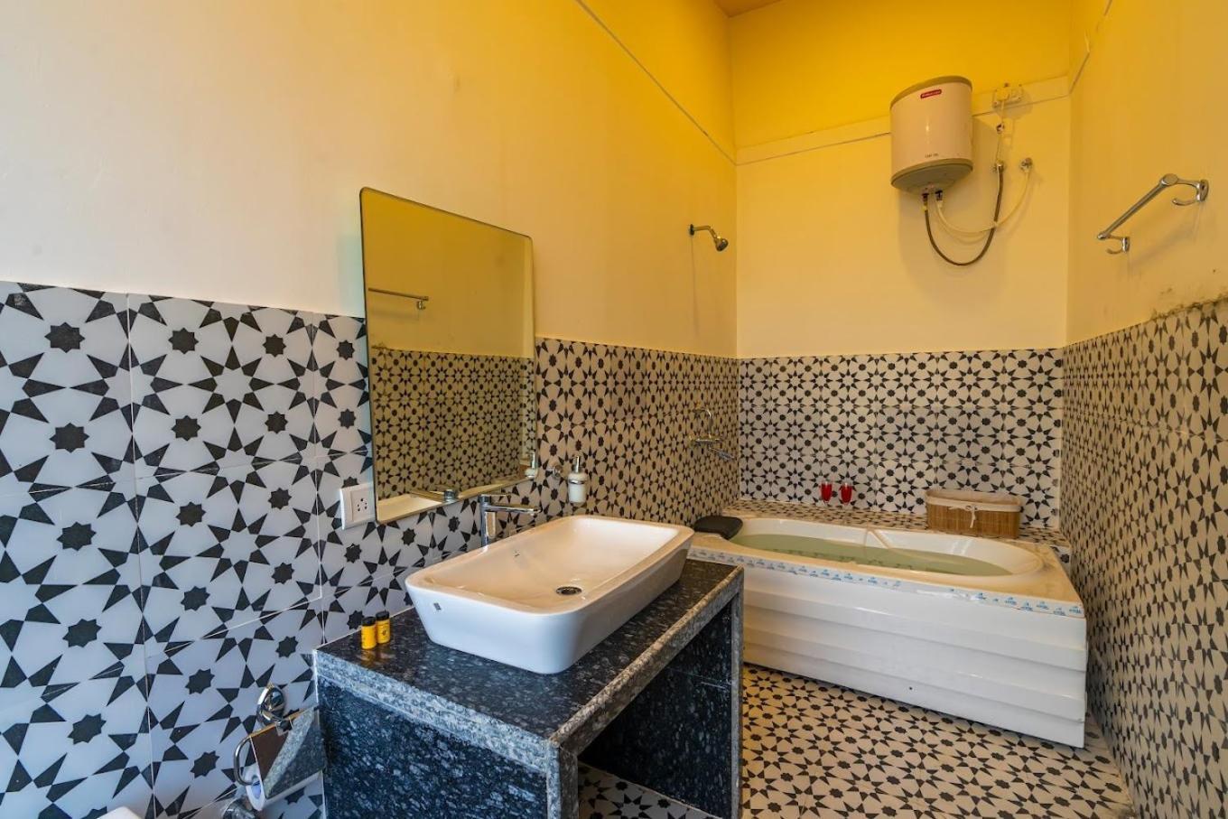 Amazonika Boutique Resort Арпора Екстериор снимка